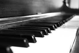 9-cach-choi-giang-tau-interlude-trong-dem-piano